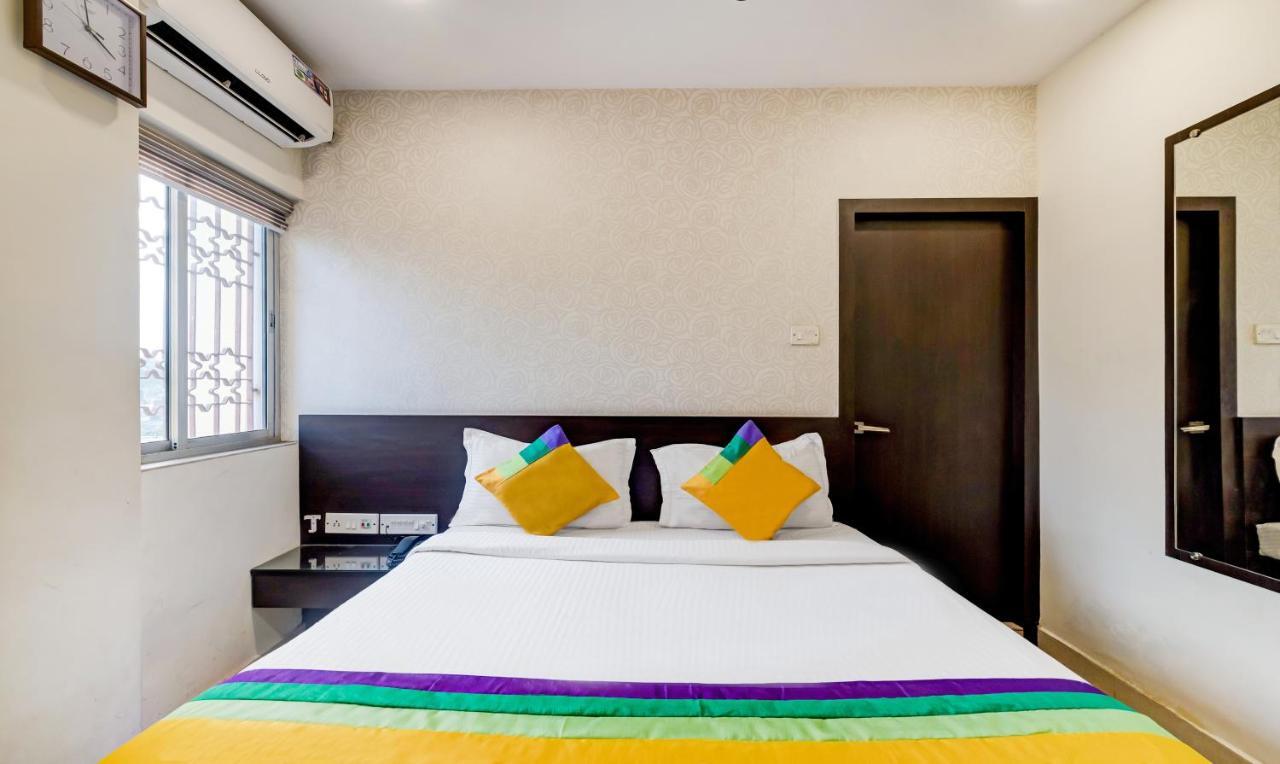 Itsy Hotels Neeranand Plaza Kalkutta Kültér fotó
